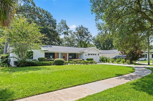 Photo - 648 Fitzwalter Dr