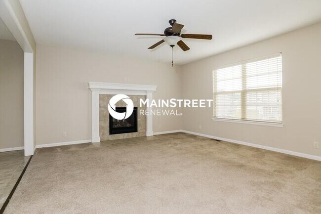 4 Bedroom Pet-Friendly Home in Gardner, KS with Main Street Renewal