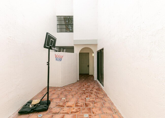 Photo - 3530 Magellan Cir