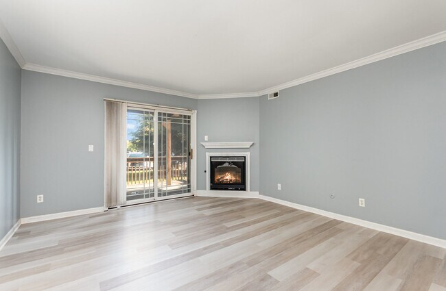 Photo - 1994 Tall Oaks Dr Unidad 1B