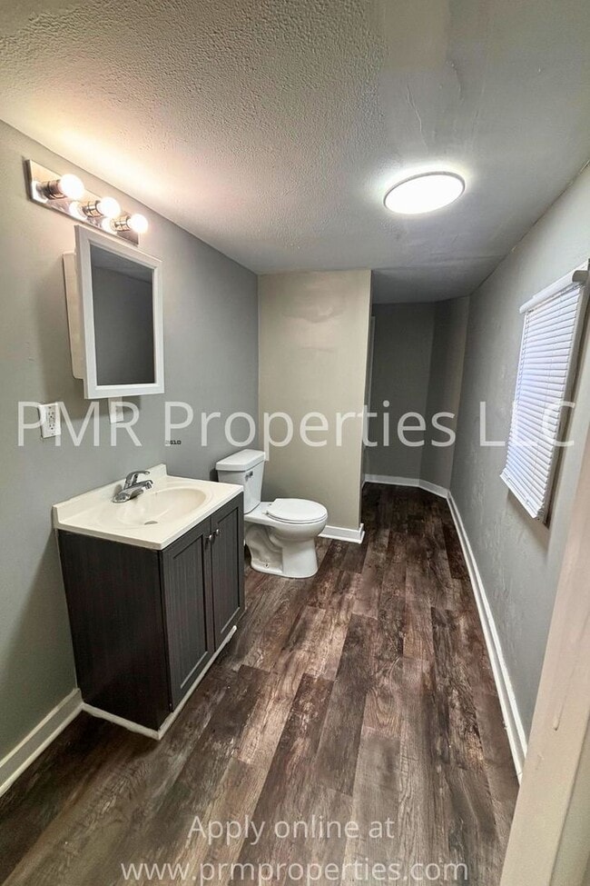 Photo - 2 Bedroom/ 1 Bathroom House
