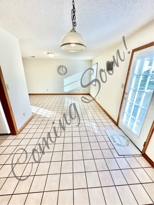 Building Photo - 1294 Milligan Hwy