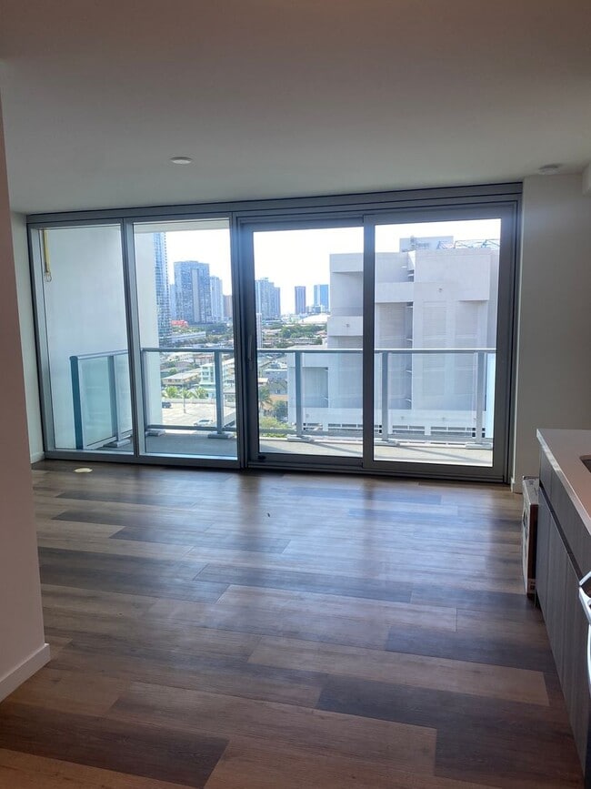 Photo - The Park Of Keeaumoku- Newly open condo, S... Unit 1210R