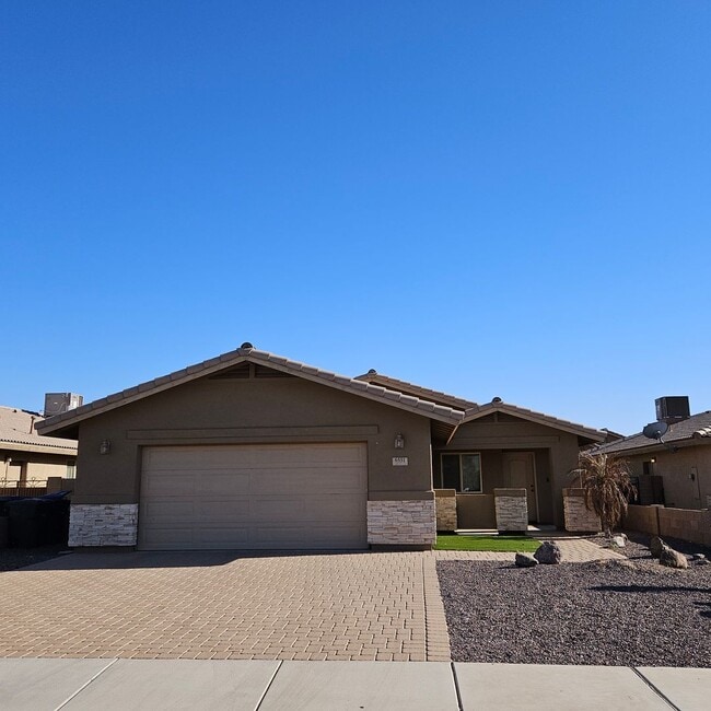 Building Photo - Rental in Araby Crossing