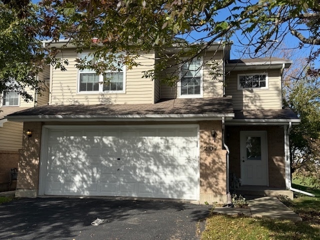 Photo - 207 W Dekalb Dr