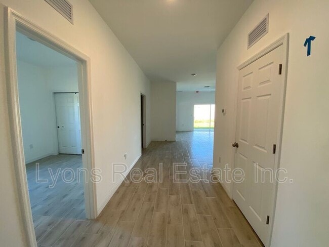 Photo - 13216 Keystone Blvd