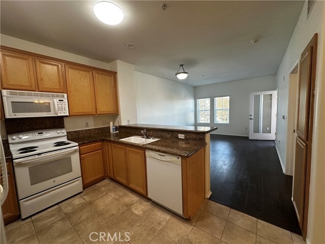 Photo - 3550 Torrance Blvd Unidad 303