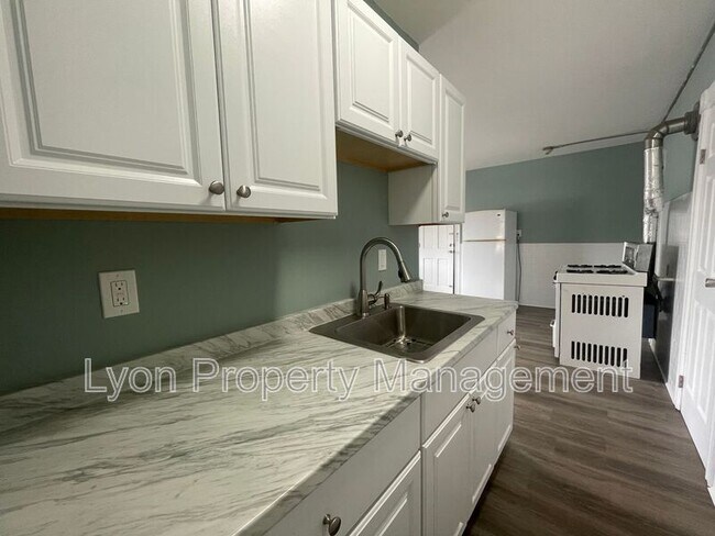 Photo - 834 Charles St Unidad 3 Front