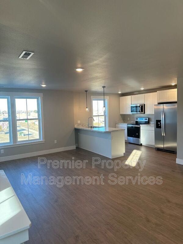 Photo - 6047 Elysian Rd House