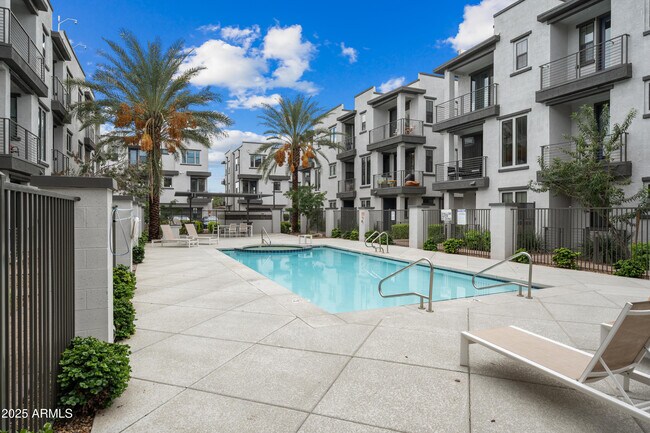 Photo - 2090 S Dorsey Ln