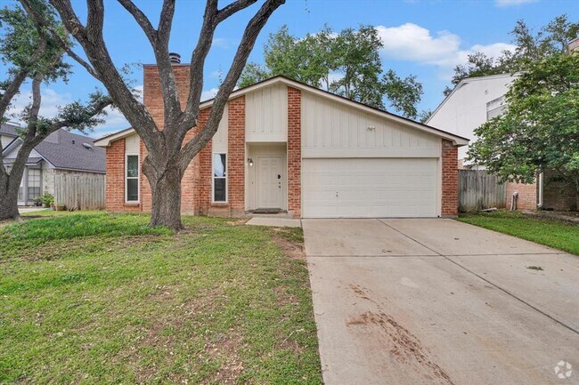 Building Photo - 2623 The Highlands Dr Rental