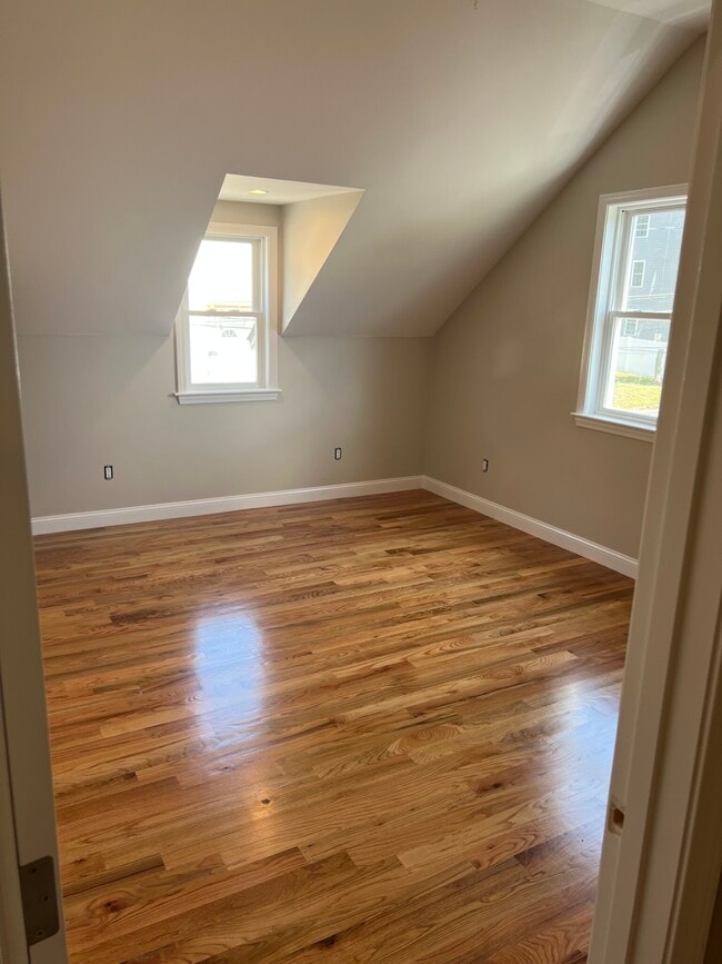 Photo - 11 Garfield Ave