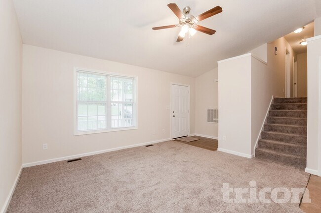 Photo - 302 Prometheous Way