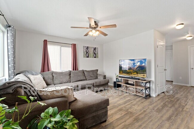 Photo - 4024 Gunsmoke Rd