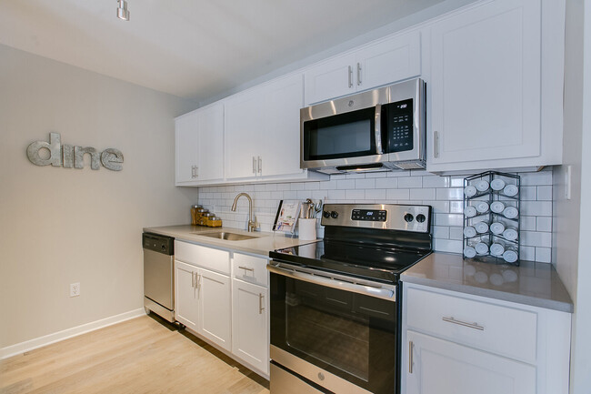 Building Photo - Loring Park Rental