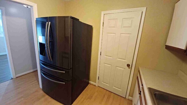 Photo - 200 Manville Hill Rd Unit F121