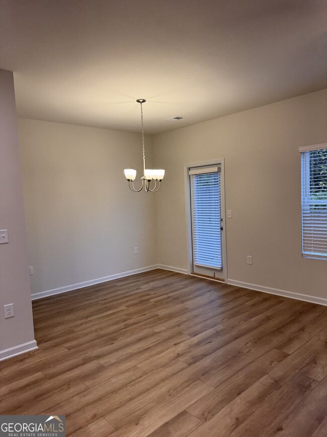 Photo - 29 Huntley Trce