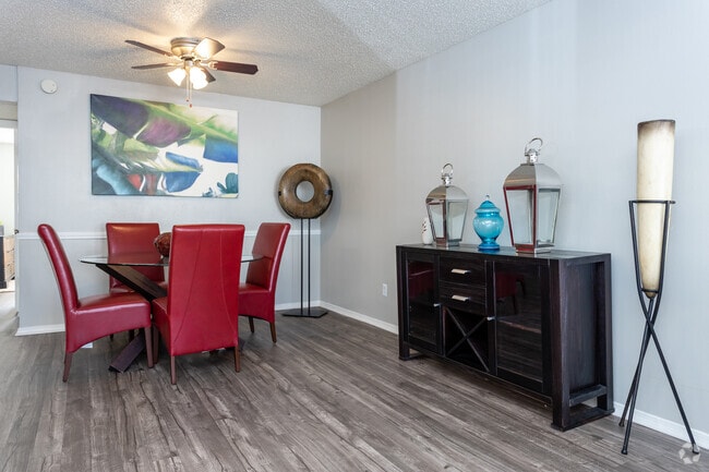 1BR,1BA-804SF