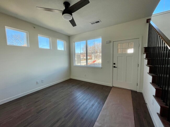 Photo - 4315 Holly St