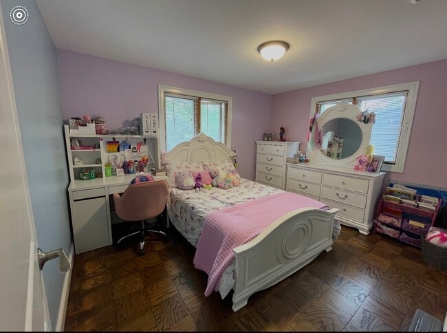 Photo - 260 French St