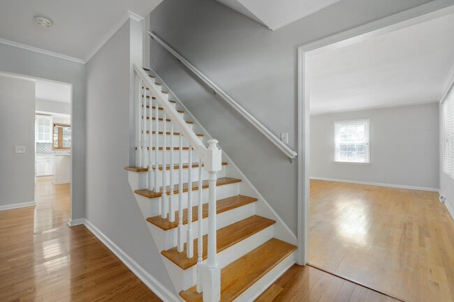 Photo - 4260 Reedbury Ln