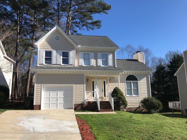 Building Photo - 2221 Pauls Penny Ln