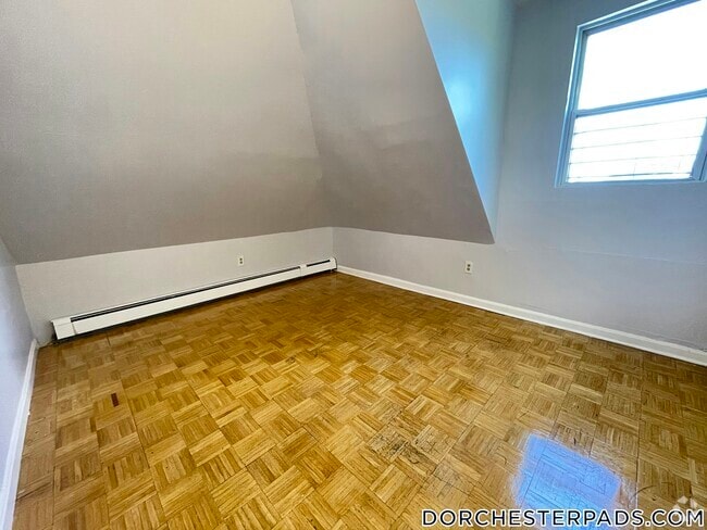 Building Photo - 53 Georgia St Unit 3 Rental