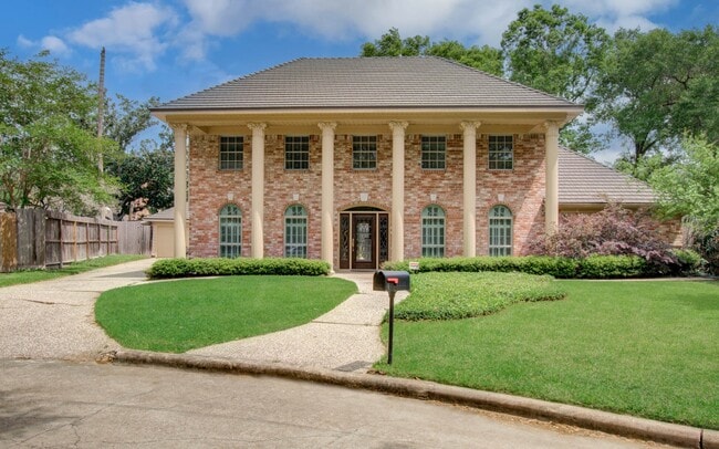 Building Photo - 11022 Riverview Dr Rental