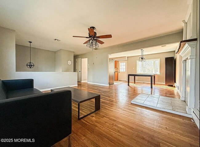 Photo - 532 Frank Applegate Rd