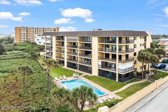 Building Photo - 555 Jackson Ave Unit 201
