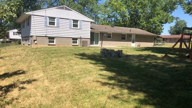 Photo - 6948 Michelle Pl