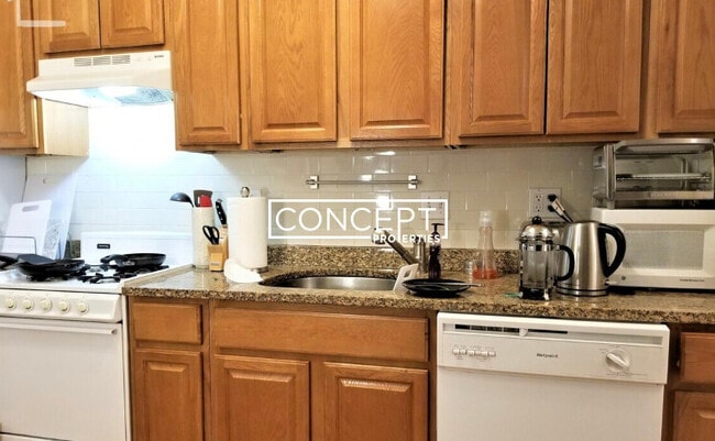 Photo - 45 Bay State Rd Unit 1B