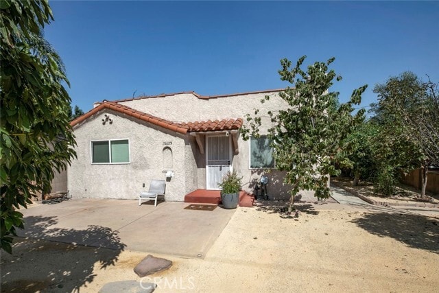 Photo - 18605 Valerio St