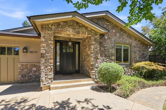 Photo - 16771 Frank Ave