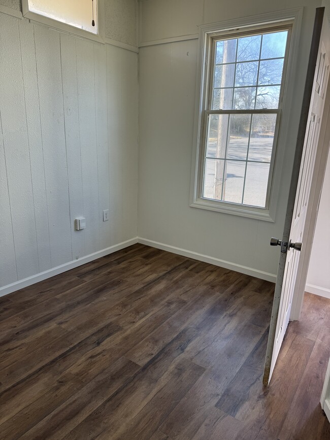 Photo - 517 3rd St Unit A