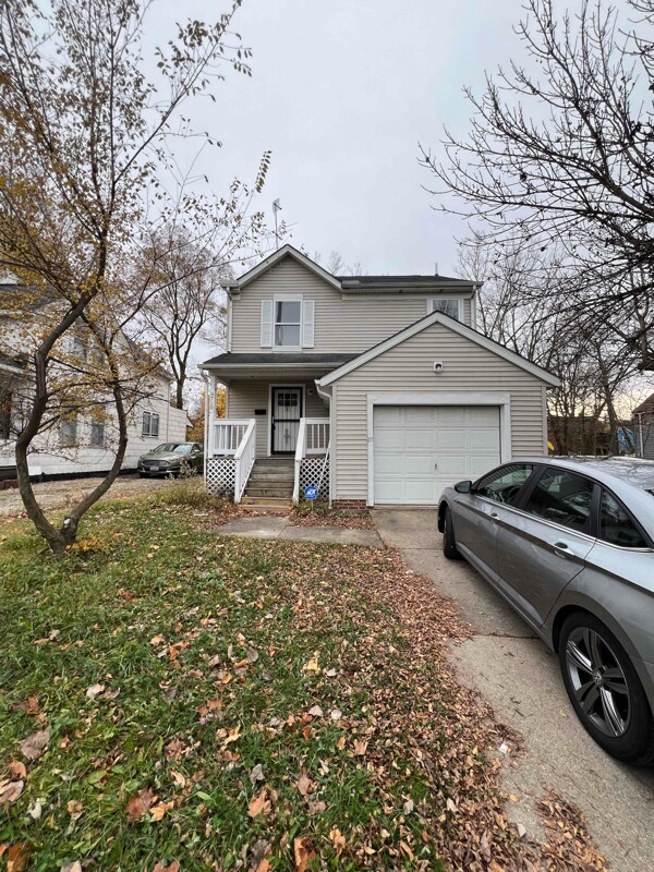 9710 Bessemer Ave Rental For Rent in Cleveland, OH