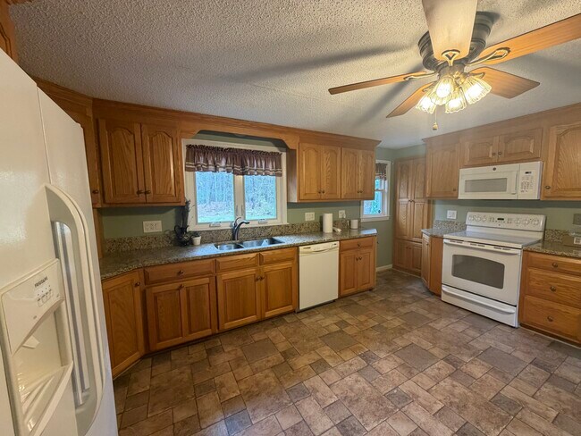 Photo - 131 Wells Rd