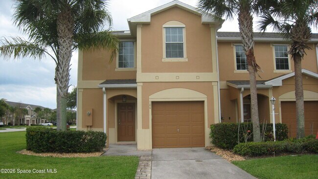 Building Photo - 2660 Revolution St