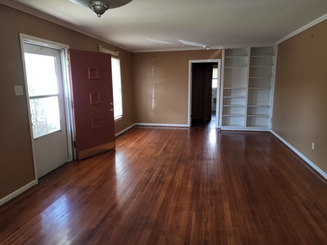 Photo - 402 W 27th Ave