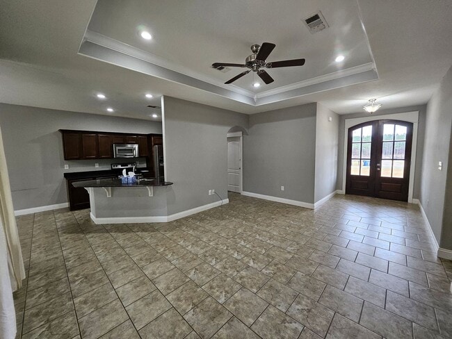 Photo - 165 James Dr