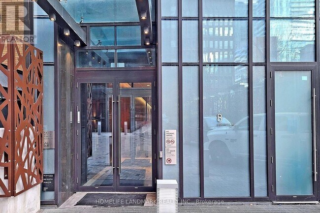 Photo - 8 Eglinton Ave E Unité 1912