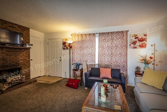 Photo - 1636 E Pitkin St