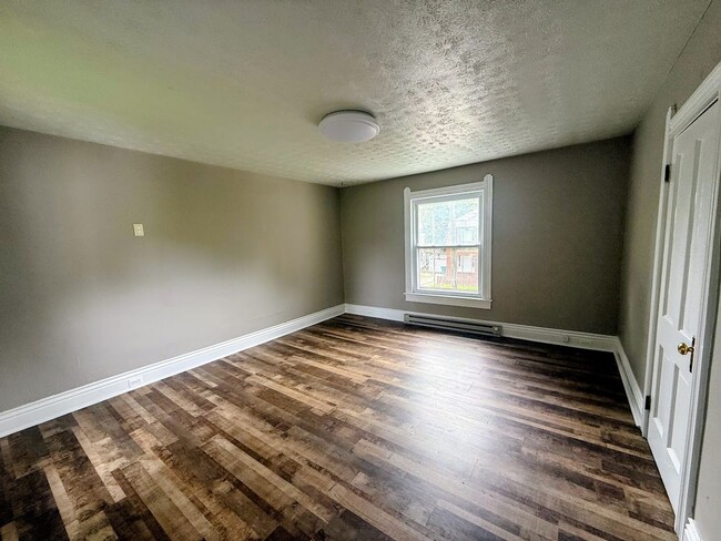 Photo - Wellman Duplex Unit 610 Wellman 2nd Floor
