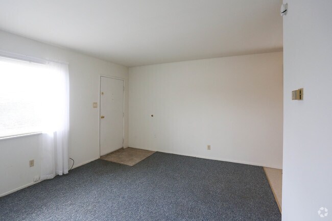 Rocwood Apartments