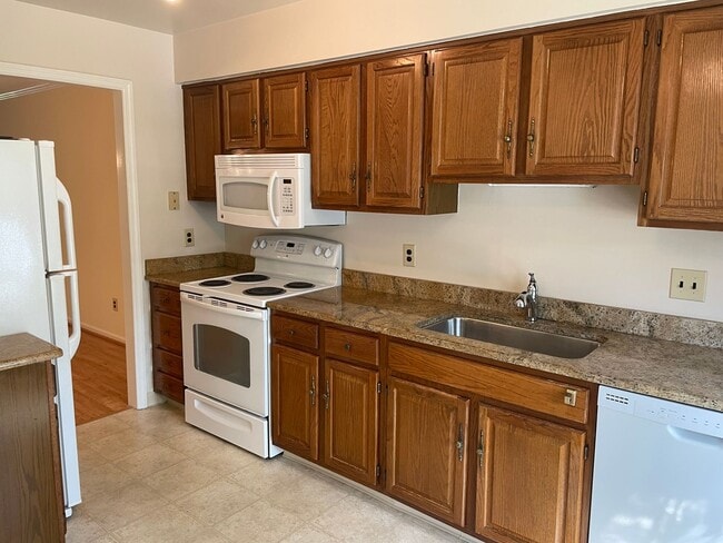 Photo - Mendenhall Village Townhome