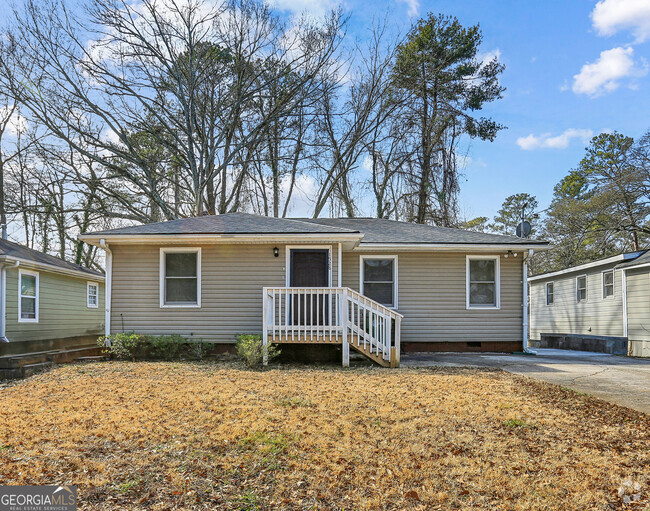 Building Photo - 1528 Pineview Terrace SW Rental