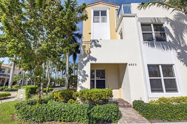 Photo - 4920 NW 15th Ave