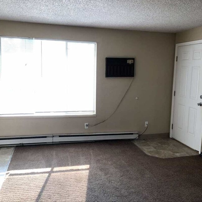 Photo - 248 W Clark St