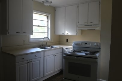 Photo - 1404 W Lincoln Ave