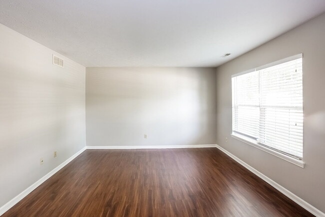 Photo - 7639 Dancy Dr